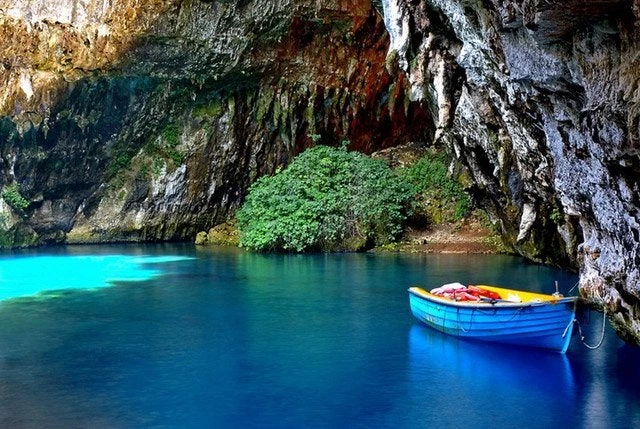 Το ελληνικό νησί με την ωραιότερη θέα στον κόσμο – Το βρήκαν οι Καναδοί!